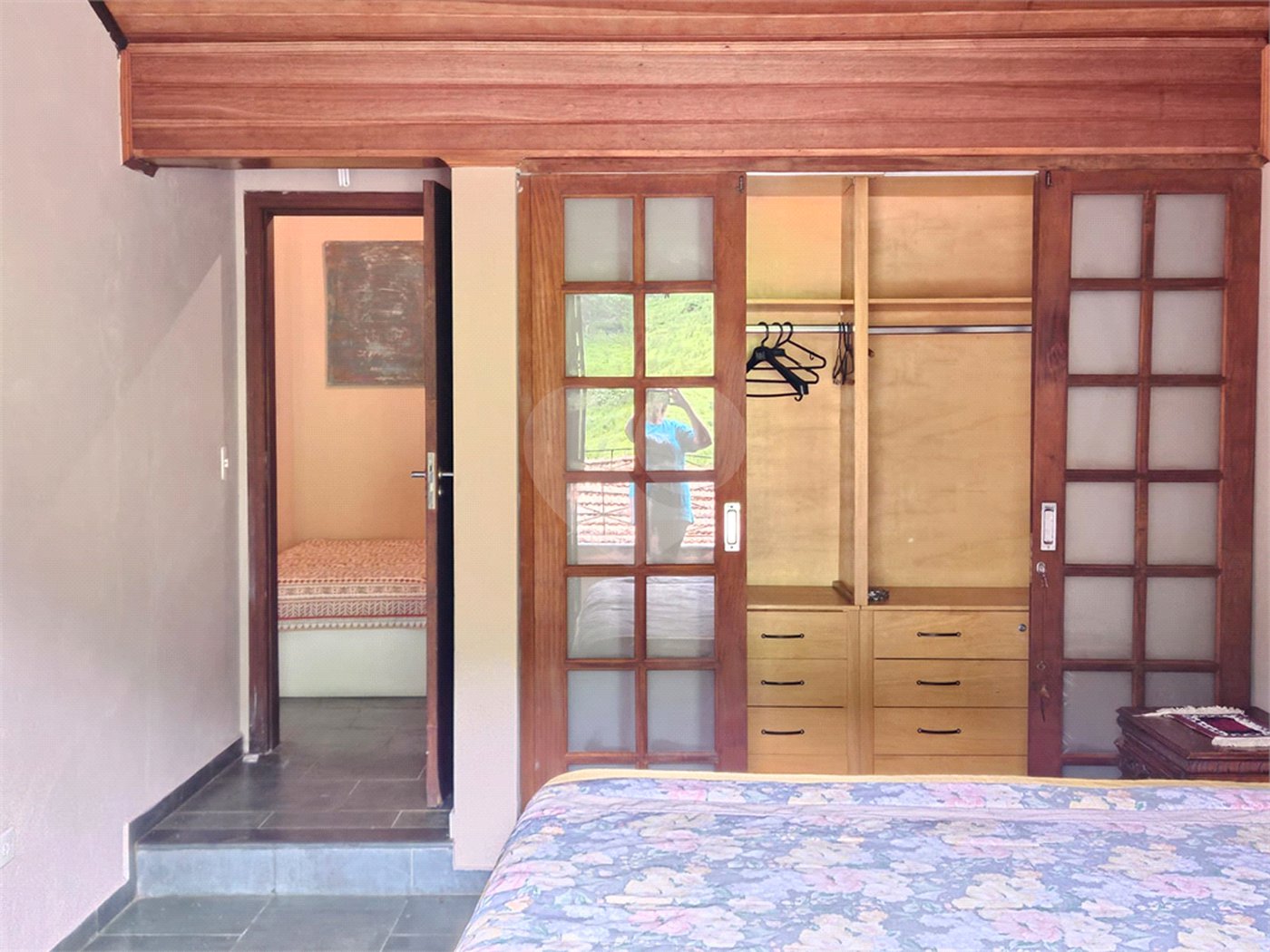 Sítio à venda com 6 quartos, sendo 1 suíte,  em Bairro do Cambará, São Roque, SP