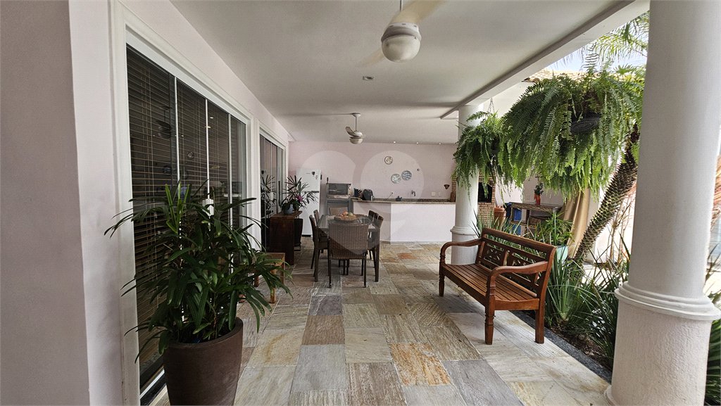 Casa à venda ou para alugar com 4 quartos, sendo 3 suítes, no condomínio Associação Vivendas do Sol, Rio de Janeiro - RJ