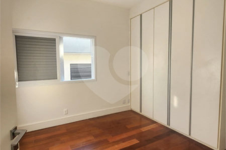 Casa à venda ou para alugar com 4 suítes no condomínio Residencial Jaguary, São José dos Campos - SP