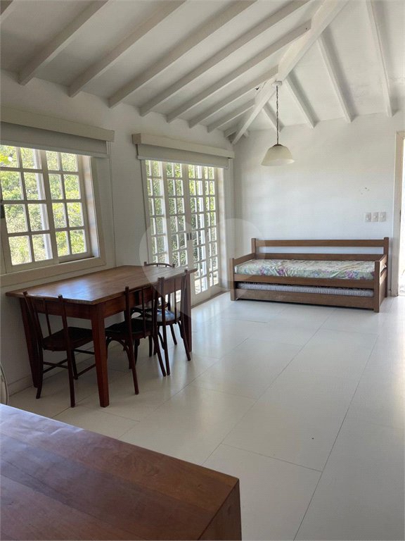 Casa em condomínio à venda com 1 quarto em Ferradura, Armação dos Búzios, RJ