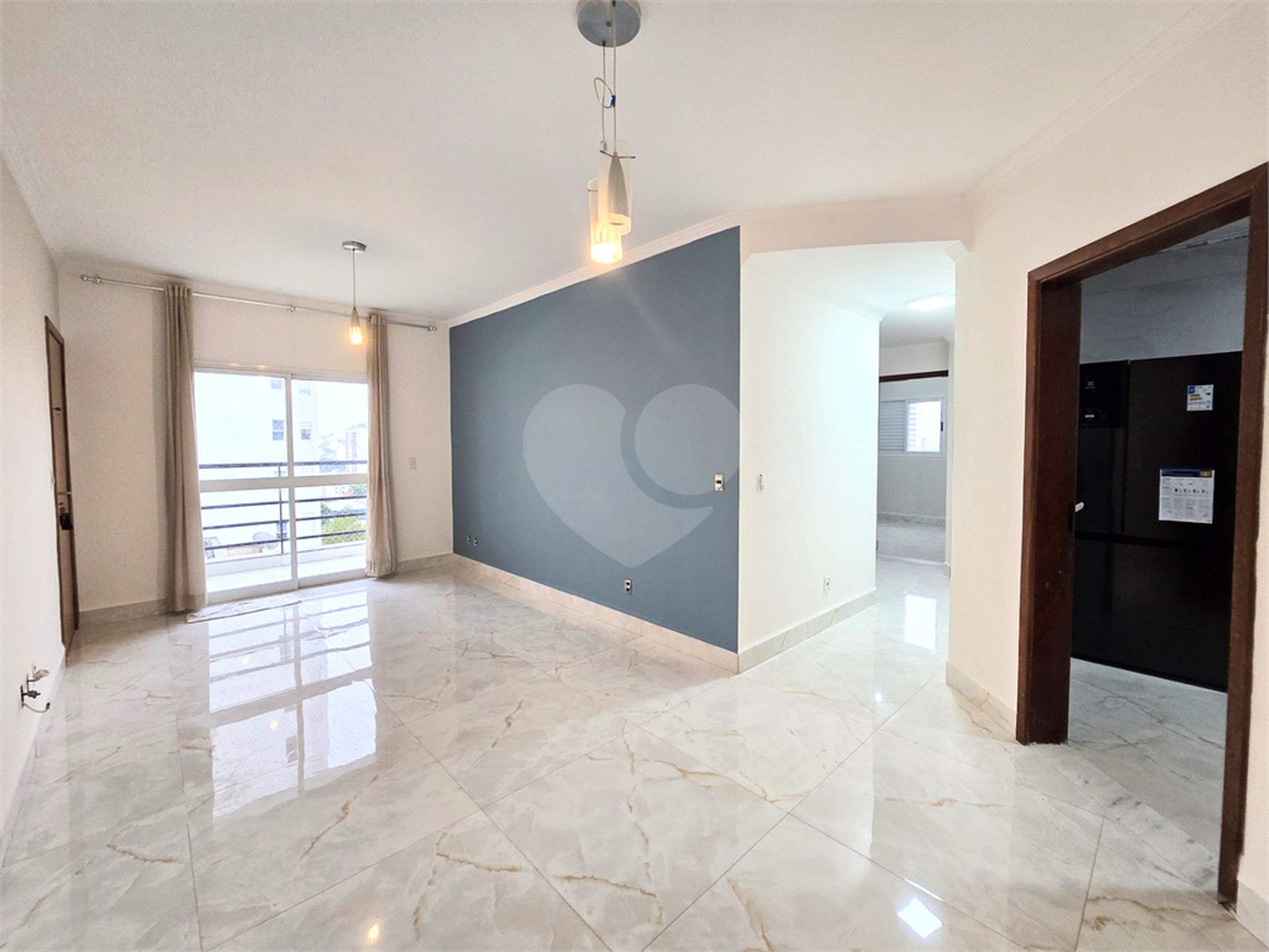 Apartamento à venda com 3 quartos, sendo 1 suíte,  em Jardim Judith, Sorocaba, SP