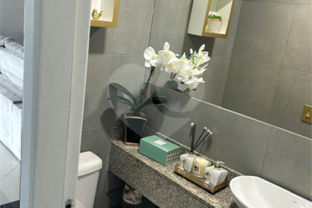 Apartamento à venda com 3 suítes em Jardim Marajoara, São Paulo, SP