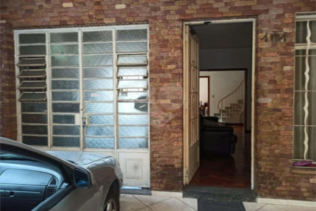Casa à venda com 4 quartos, sendo 1 suíte, em Perdizes, São Paulo, SP