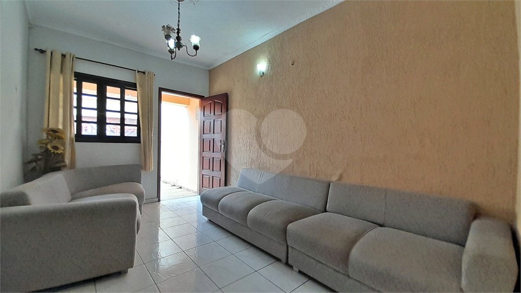 Casa Térrea à venda com 3 quartos em Vila Gustavo, São Paulo, SP