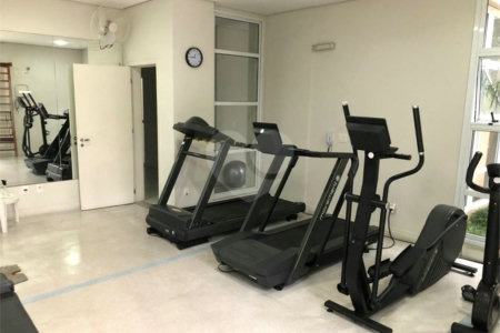 Apartamento à venda com 3 quartos, sendo 1 suíte, em Jardim Ampliação, São Paulo, SP