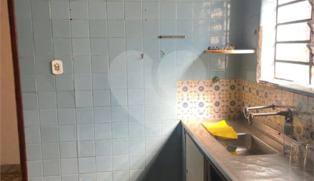 Sobrado à venda com 3 quartos em Vila Olímpia, São Paulo, SP