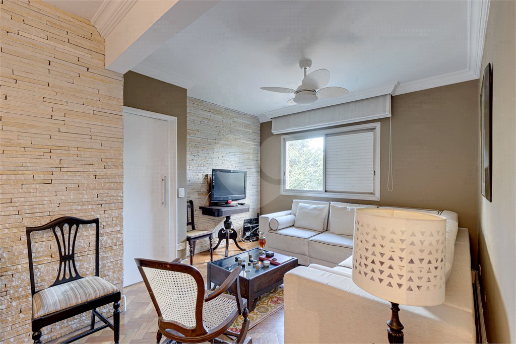 Apartamento à venda com 2 quartos, sendo 1 suíte, em Alto da Boa Vista, São Paulo, SP