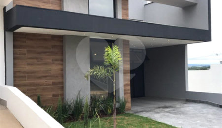 Casa à venda com 3 suítes no condomínio Terras de São Francisco, Sorocaba - SP