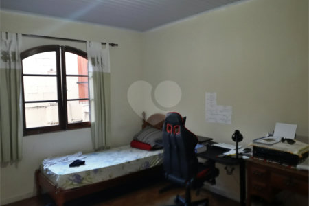 Casa Térrea à venda com 3 quartos, sendo 1 suíte, em Vila Gustavo, São Paulo, SP