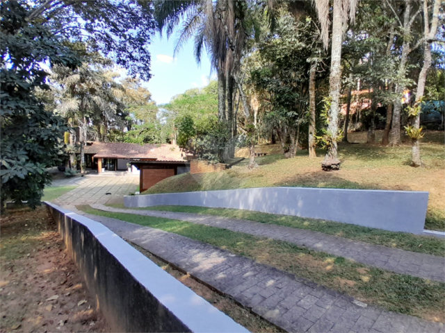 Casa à venda com 3 suítes no condomínio Sausalito, Mairiporã - SP