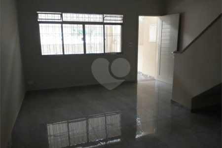 Sobrado à venda com 4 quartos em Vila Maria Alta, São Paulo, SP