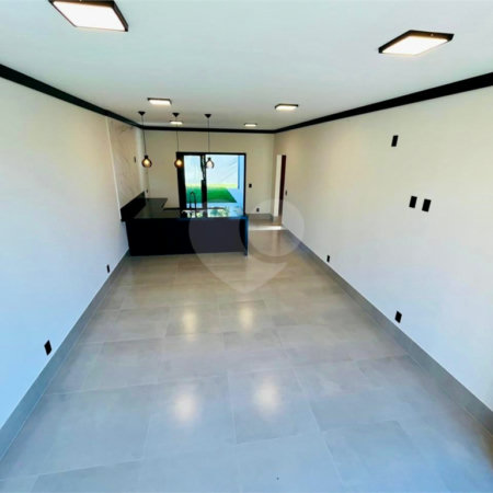 Casa à venda com 3 quartos, sendo 1 suíte,  no condomínio Cerejeiras, Araçoiaba da Serra - SP