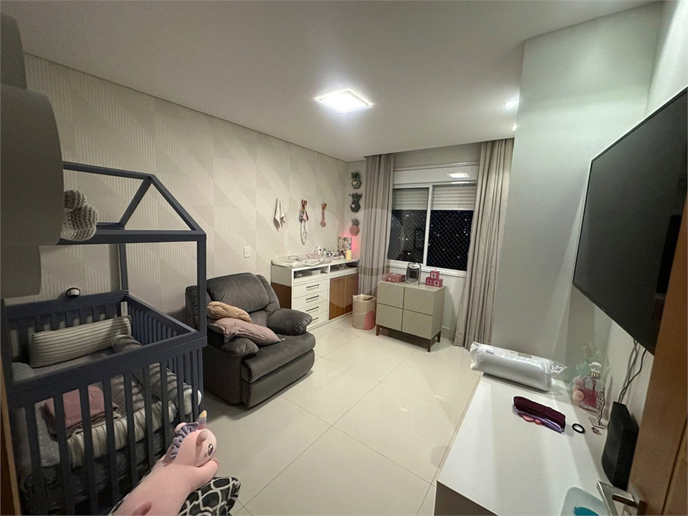 Apartamento à venda com 3 quartos, sendo 1 suíte, em Cambuci, São Paulo, SP