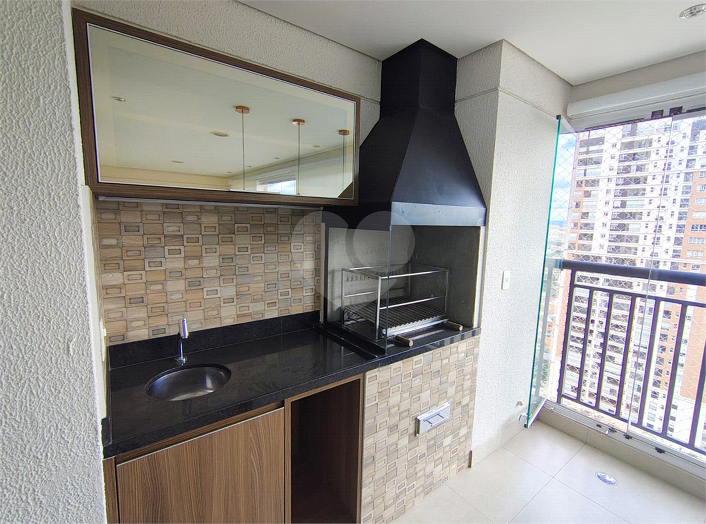 Apartamento à venda com 3 suítes em Anhangabaú, Jundiaí, SP