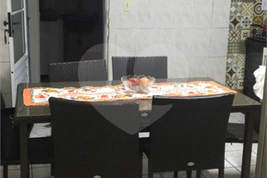 Sobrado à venda com 3 quartos, sendo 1 suíte, em Vila Guilherme, São Paulo, SP