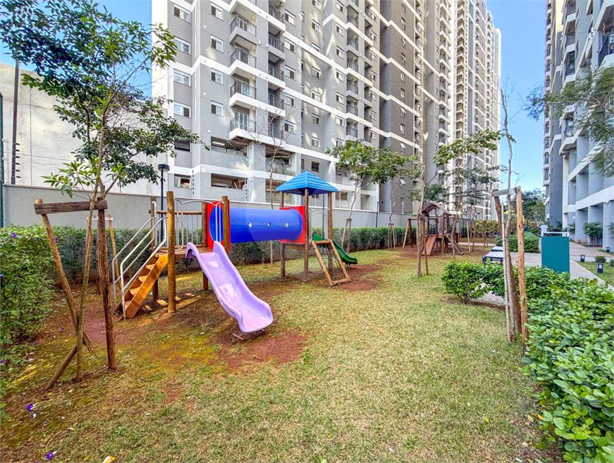 Apartamento à venda com 2 quartos em Lapa, São Paulo, SP