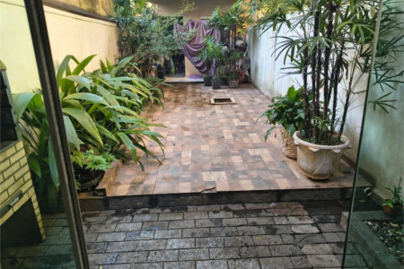 Casa à venda com 3 quartos, sendo 1 suíte, em Mirandópolis, São Paulo, SP
