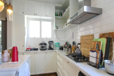 Casa à venda com 3 suítes no condomínio Palma de Mallorca Private Houses, São Paulo - SP