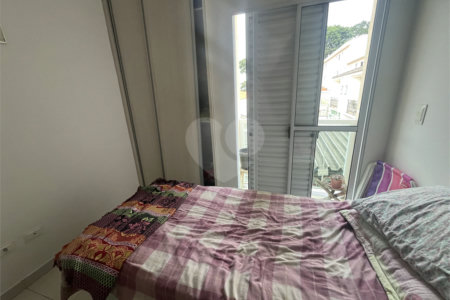 Casa à venda com 3 quartos, sendo 1 suíte,  no condomínio Capigaí, São Paulo - SP