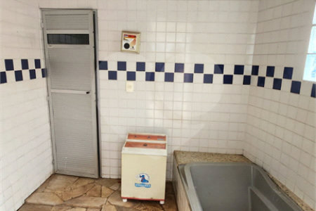 Casa à venda com 3 quartos, sendo 1 suíte, em Vila Harmonia, Araraquara, SP