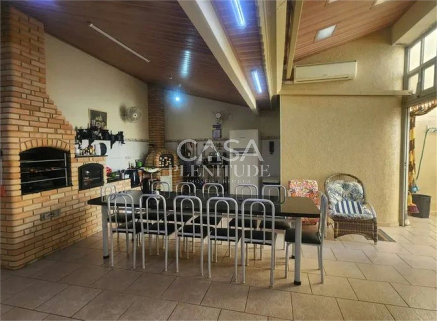 Casa em condomínio à venda com 4 quartos, sendo 1 suíte, em Jardim Americano, Sorocaba, SP