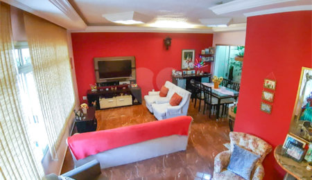 Casa Térrea à venda com 3 suítes em Mandaqui, São Paulo, SP