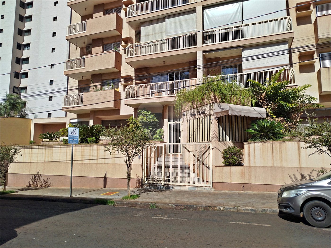 Apartamento à venda com 3 quartos, sendo 2 suítes, em Jardim Sumaré, Ribeirão Preto, SP
