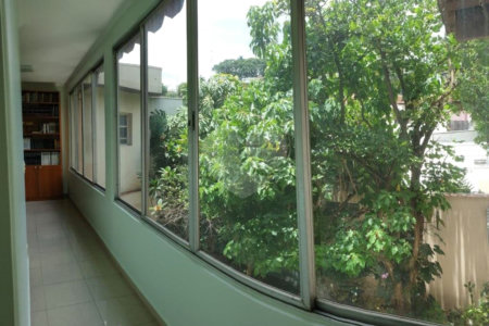 Sobrado à venda com 4 quartos, sendo 1 suíte,  em Sumaré, São Paulo, SP