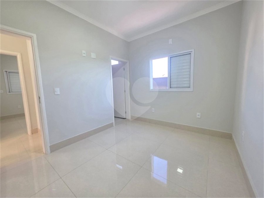 Casa à venda com 3 suítes em Marambaia, Vinhedo, SP