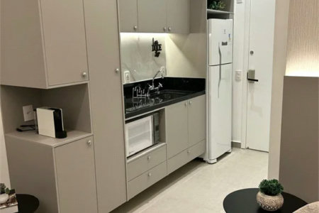 Apartamento à venda ou para alugar com 1 quarto em Pinheiros, São Paulo, SP