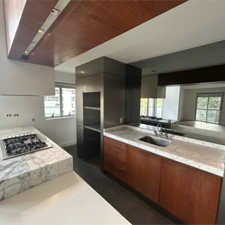 Apartamento à venda com 2 suítes em Parque do Morumbi, São Paulo, SP