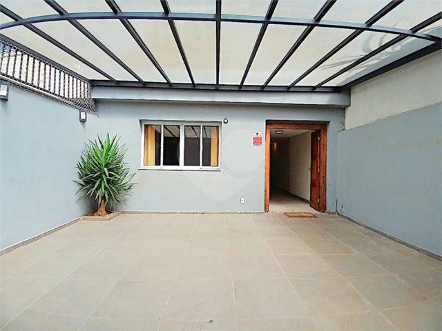 Sobrado à venda com 3 quartos, sendo 1 suíte,  em Brooklin, São Paulo, SP