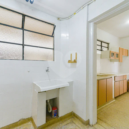 3 Quartos 0 Suites 2 Banheiros 0 Vagas 76 Área Útil 113 Área Total.