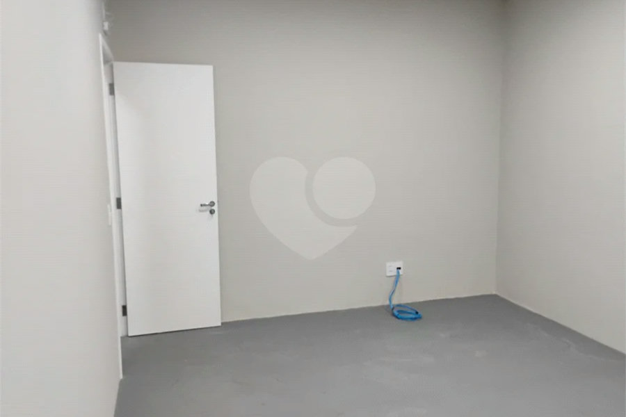 Aluga-se Salão Comercial na Vila Mascote