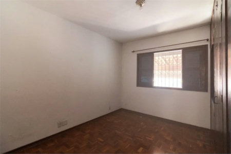 Casa à venda com 3 quartos, sendo 1 suíte,  em Vila Sônia, São Paulo, SP