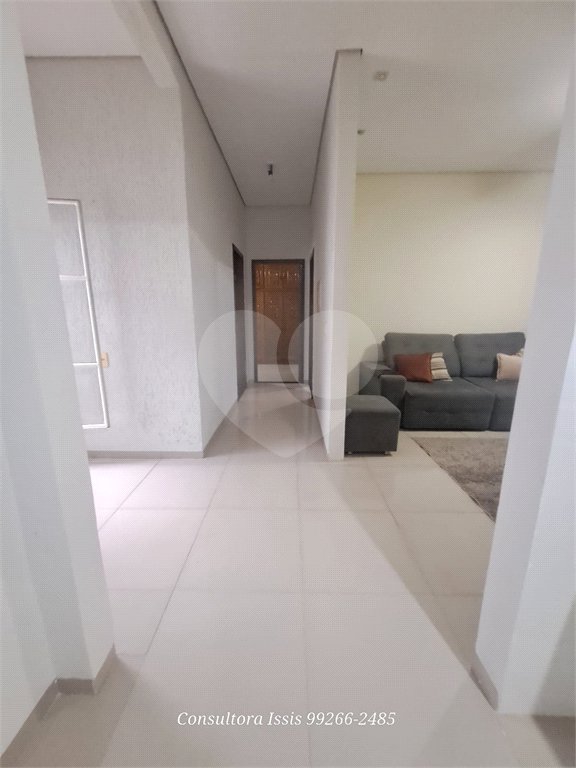 Casa à venda com 3 quartos, sendo 1 suíte, em Morada da Serra, Cuiabá, MT