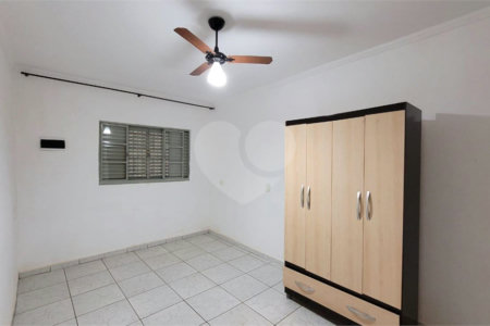 Chácara à venda com 4 quartos, sendo 1 suíte, em Área Rural de Salto, Salto, SP