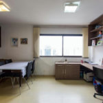 Apartamento à venda com 2 quartos, sendo 1 suíte, em Moema, São Paulo, SP