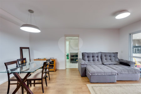Apartamento à venda com 4 quartos, sendo 2 suítes, em Santo Amaro, São Paulo, SP