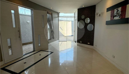 Casa à venda com 4 suítes em Vila Nova Parada, São Paulo, SP