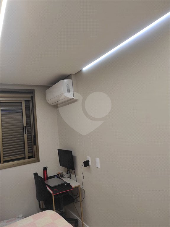 Apartamento à venda com 3 quartos, sendo 2 suítes, em Barra Funda, São Paulo, SP