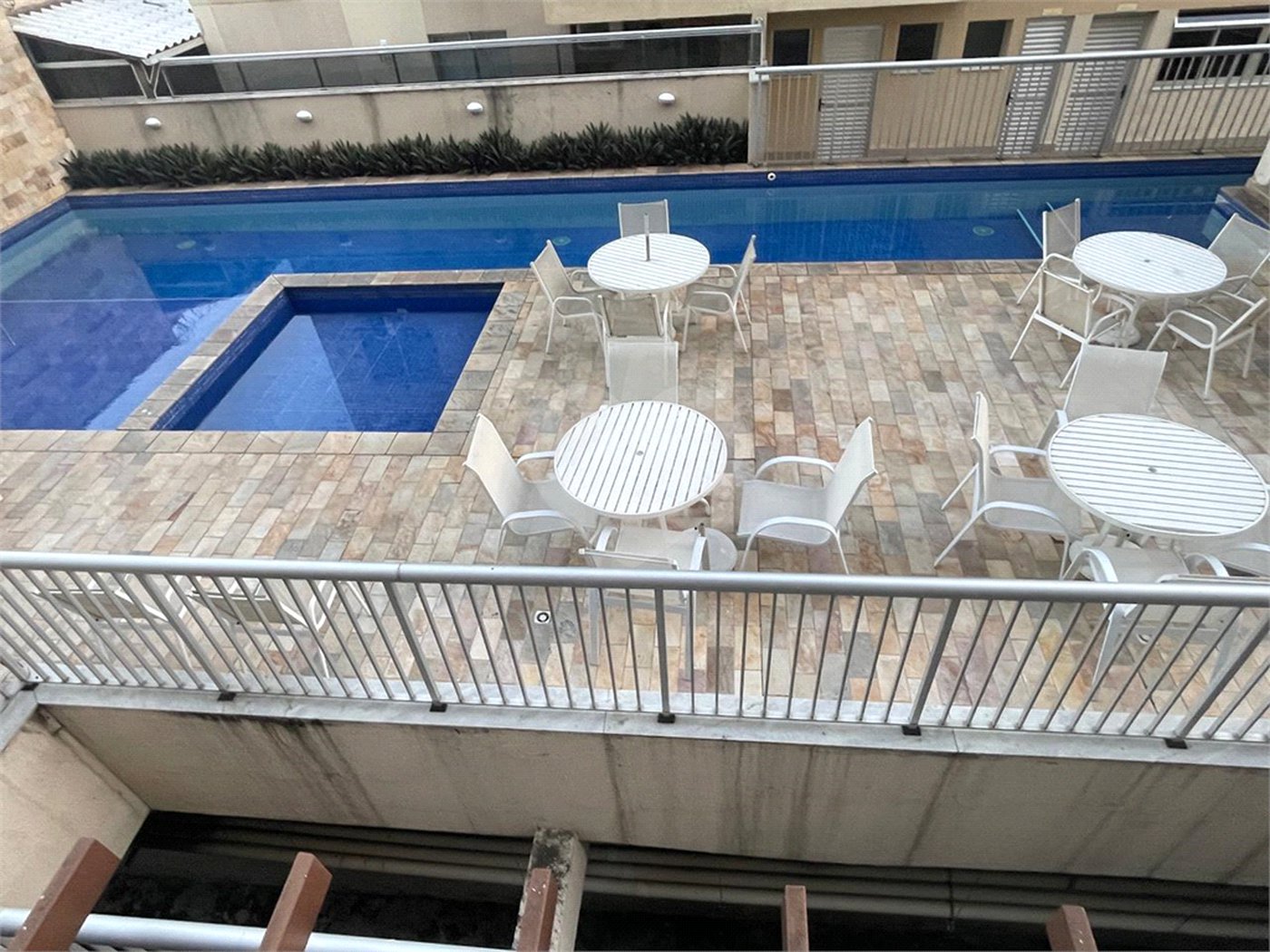 Apartamento à venda com 2 quartos, sendo 1 suíte, em Campo Grande, Rio de Janeiro, RJ