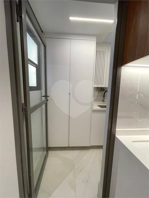 Apartamento à venda ou para alugar com 3 quartos, sendo 1 suíte, em Barra Funda, São Paulo, SP