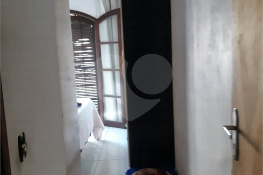 Sobrado à venda com 3 quartos, sendo 1 suíte, em Jardim Cachoeira, São Paulo, SP