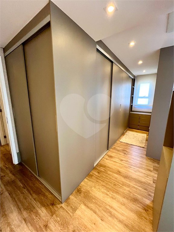 Apartamento à venda com 4 quartos, sendo 3 suítes, em Morumbi, São Paulo, SP