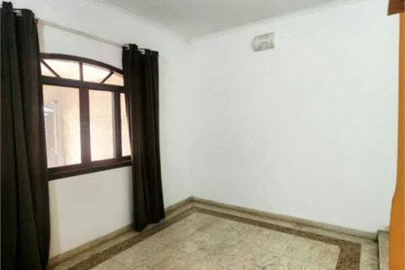 Sobrado à venda com 3 quartos, sendo 1 suíte, em Jardim das Vertentes, São Paulo, SP