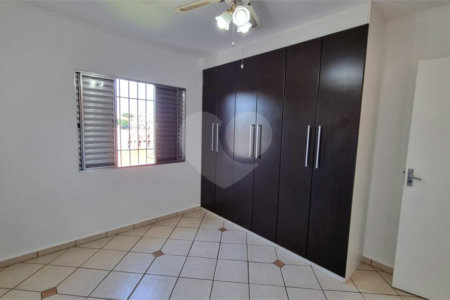 Casa à venda com 3 quartos em Jardim Ester, São Paulo, SP