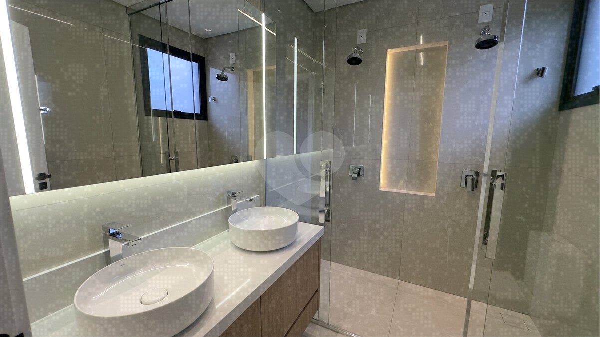 Casa à venda com 3 suítes no condomínio Jardim Residencial Dona Maria Candida, Indaiatuba - SP