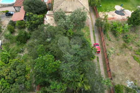Chácara à venda com 3 quartos, sendo 1 suíte, em Colinas de Indaiatuba, Indaiatuba, SP
