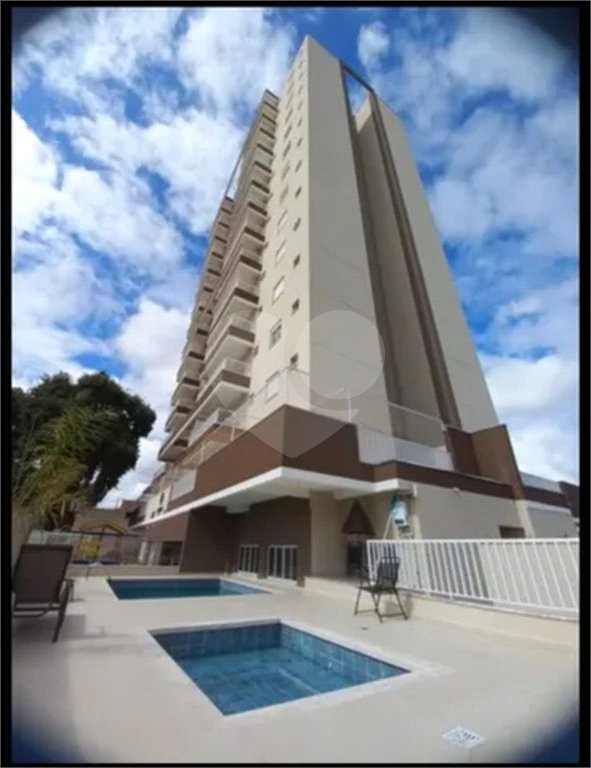 Apartamento à venda com 3 quartos, sendo 1 suíte, em Jardim Petrópolis, São José dos Campos, SP
